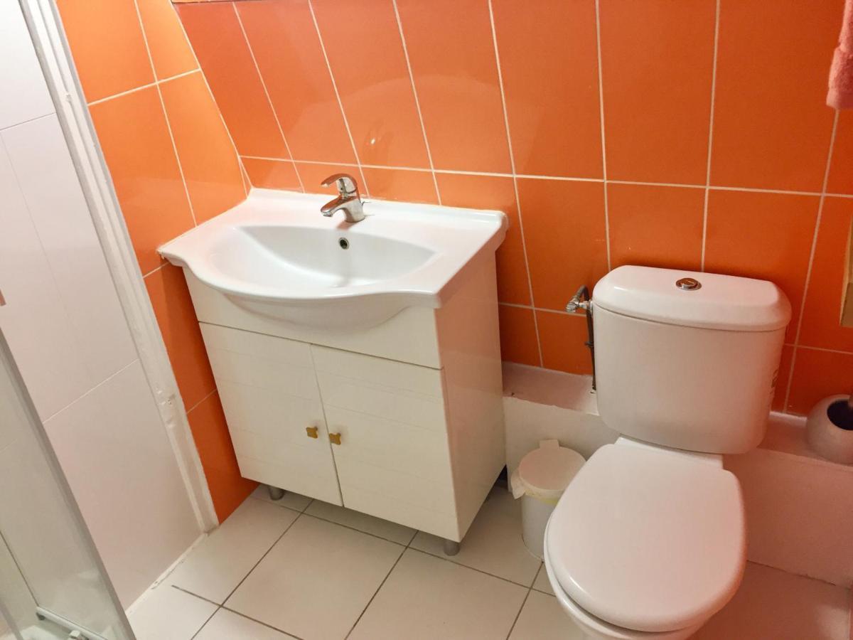 A 30 M Du Coeur De La Rue Des Bains Villa Trouville-sur-Mer Bagian luar foto